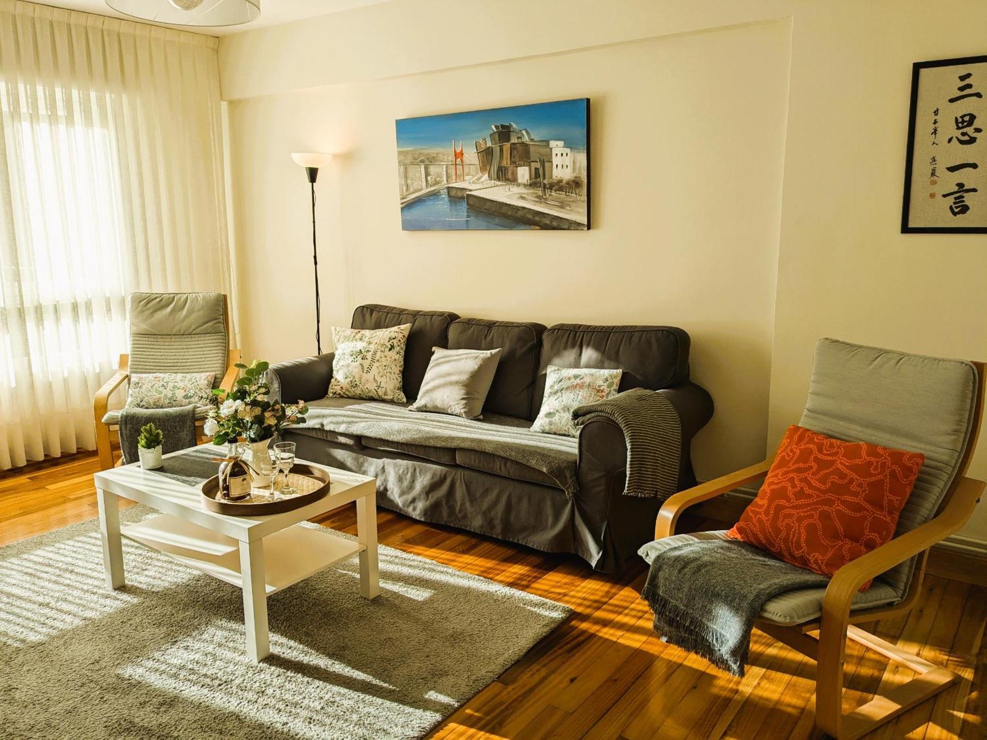 Gran Bilbao 3 - 3 Bedrooms Apartment Portugalete